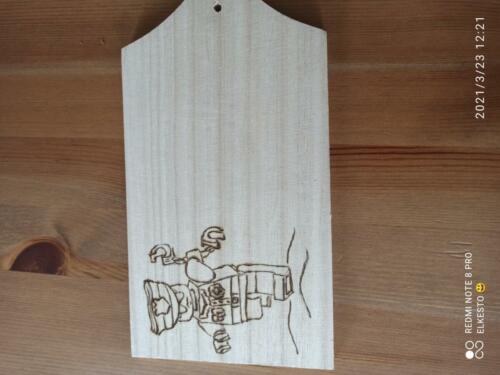 Holzbrettchen